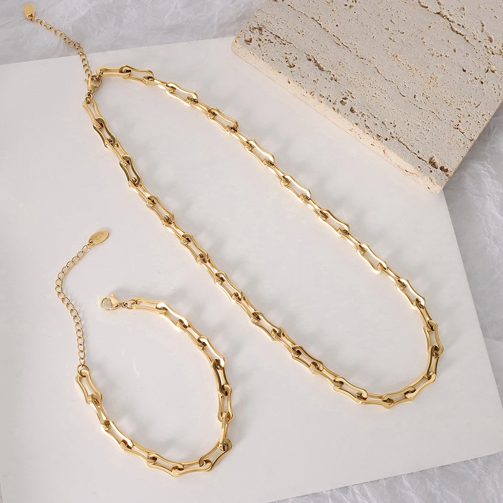 

Punk Style Chunky Necklace Jewerly Accessories 18k Gold Plated Stainless Steel U Shape Buckle Chokers Necklace For Women Men