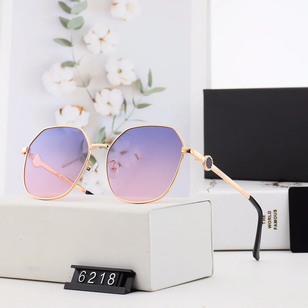 

Sunglasses ladies in 2021 fashion ladies luxury high quality retro designer brand drive free glasses box
