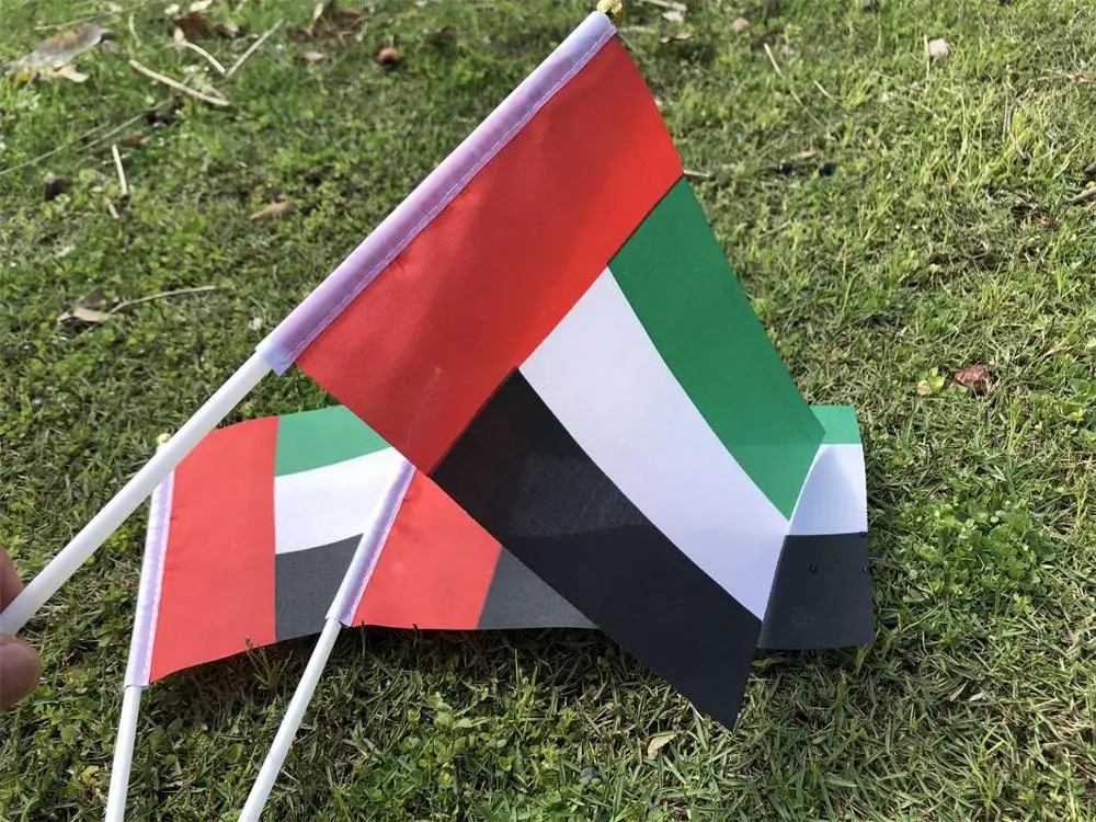 14x21cm 20 piece UAE flag holding plastic flagpole waving event parade sports home decoration | Дом и сад