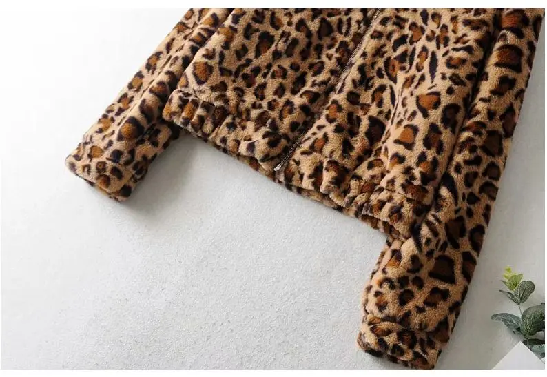 

HCBLESS 2019 autumn women's short fur leopard coat fashion warm Leopard print jacket