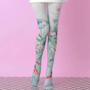 Колготки с принтом лотоса и карпа