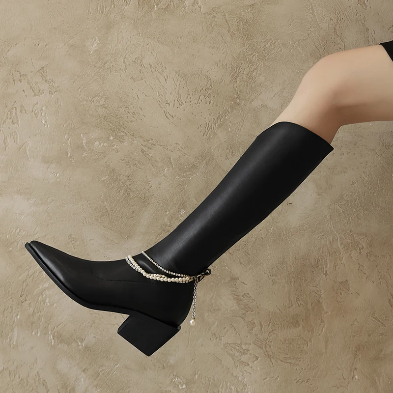 

Osunlina 2021 Winter Knee-High Woman's Boots Pointed Toe Metal Chain Decoration Square Heels Fashion Zipper Elegant Shoes A148