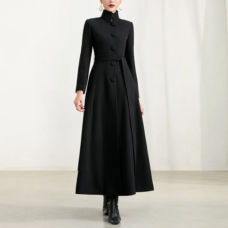 

In 2020 the new thickening the season of winter winter long woolen cloth coat joker high-end Hepburn cloth coat