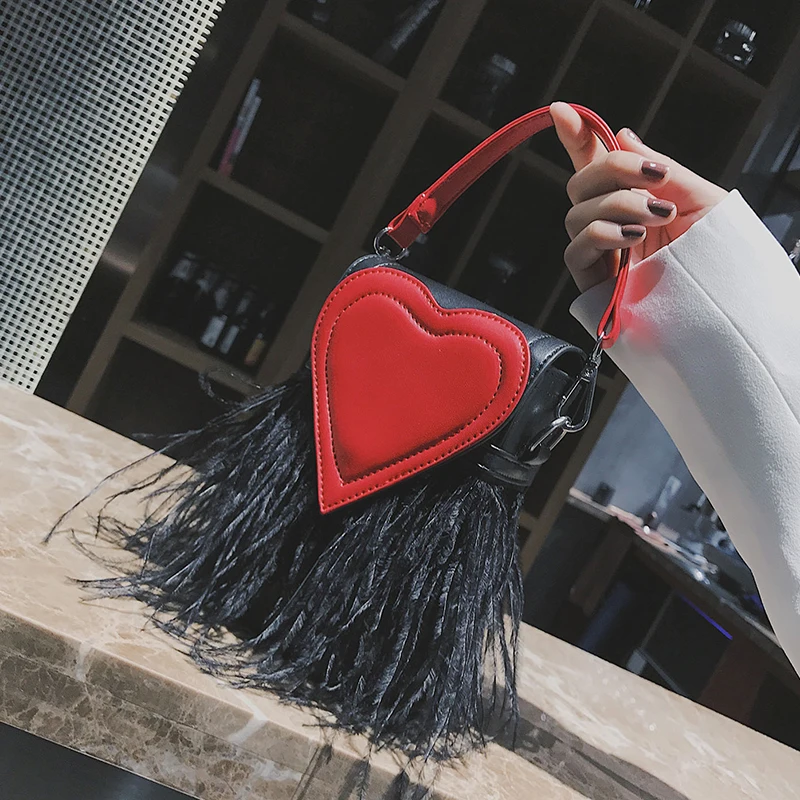 Модная кожаная вечерняя дамская сумочка в форме сердца с перьями сумка на плечо