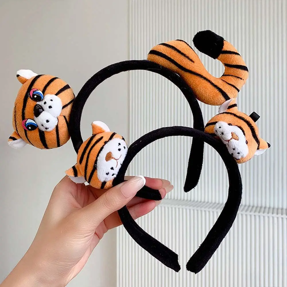 

Новый милый забавный детский обруч для волос с медведем, Кроликом, мультяшный тигр, аксессуары для мытья лица для девочек