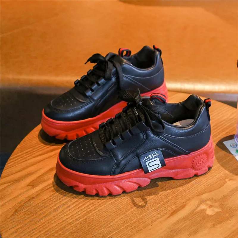 Black Red E Sooneeya/женские кроссовки; обувь на плоской подошве; Zapatillas Deportivas Mujer; женская обувь на толстой мягкой подошве; обувь для бега, увеличивающая рост; Цвет Черный; zapatos mujer - Цвет: Black Red E