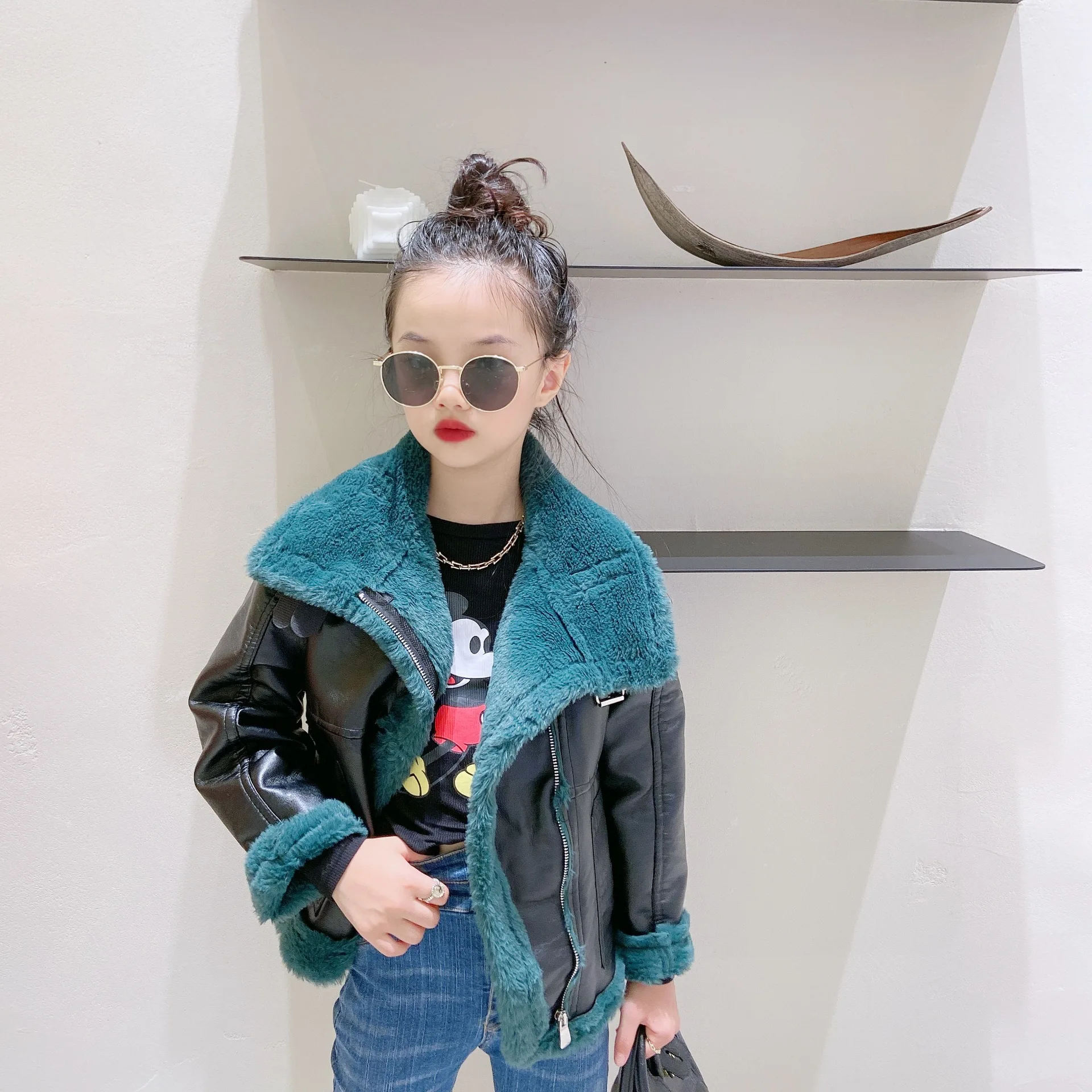 

Флисовое пальто из искусственной кожи для девочек; Модные красивые зимние куртки для детей 5, 6, 8, 10, 12 лет