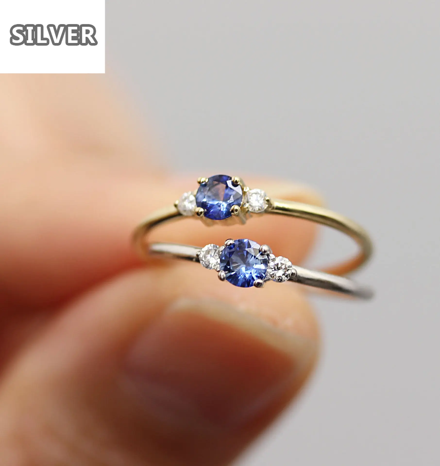 

Женское серебряное кольцо с сапфировым стеклом, 2 цвета