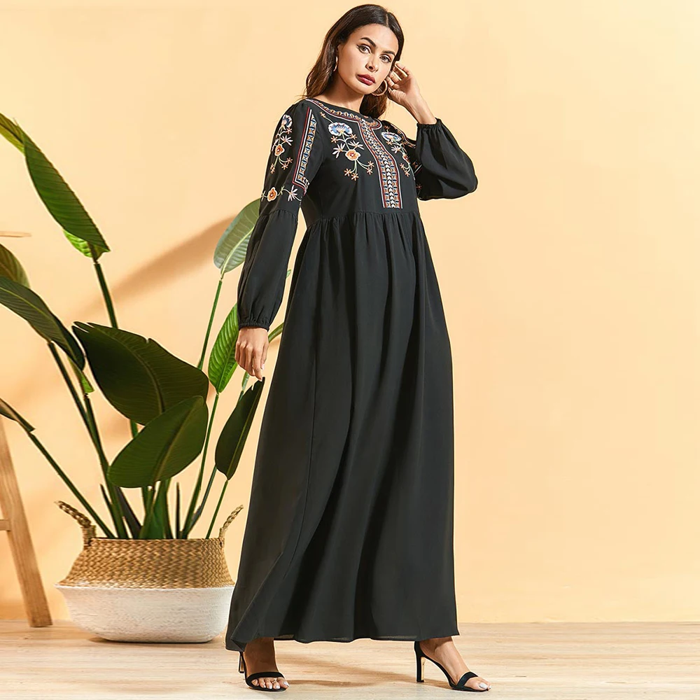 

Siskakia Maxi Dress Black Ethnic Floral Embroidery A Line Dress Elegant O Neck Long Sleeve Middle East Muslim Women Clothing New