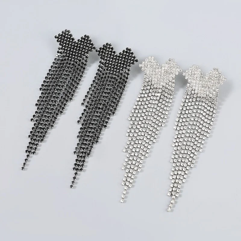 

Sweet Simple Light White Black Heart Tassel Women's Earrings Fashion Shiny Rhinestone Crystal Charm Party Earrings Jewelry