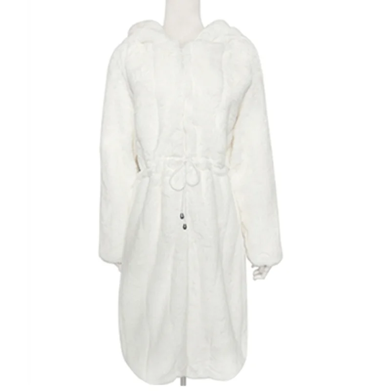 Тренчкот женский из искусственного кроличьего меха белый теплый 3XL зима 2020 |