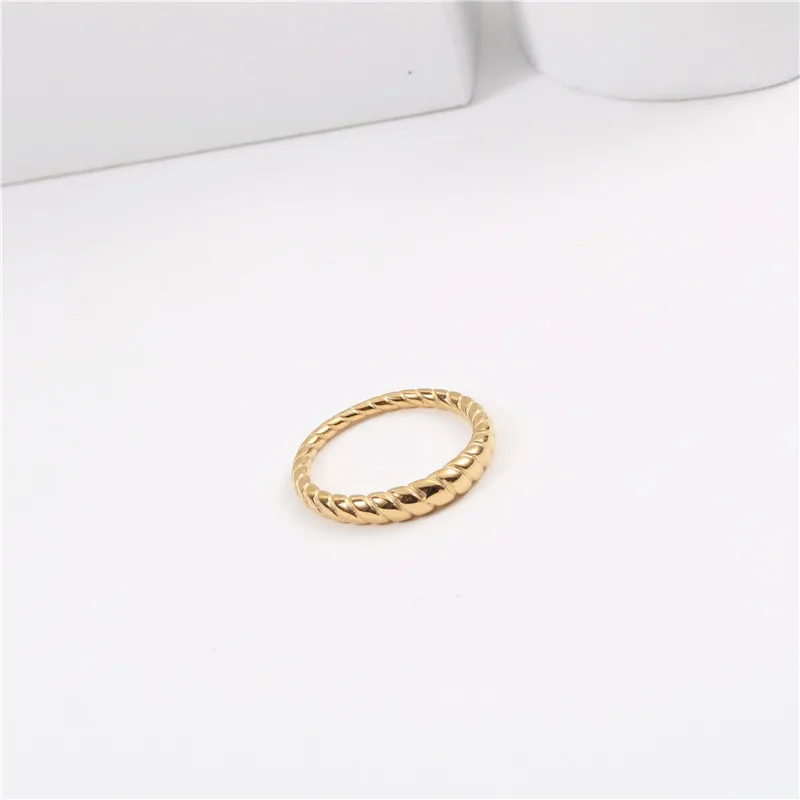 Высококачественные 18K PVD покрытые круассаны кольца для женщин ювелирные изделия