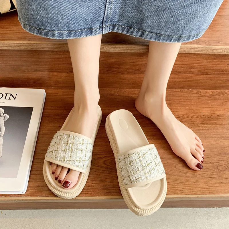 

Female Shoes Summer Clogs Woman Med Slippers Flat Luxury Slides Platform 2021 Beach Designer Soft Fashion PU Fabric Cotton