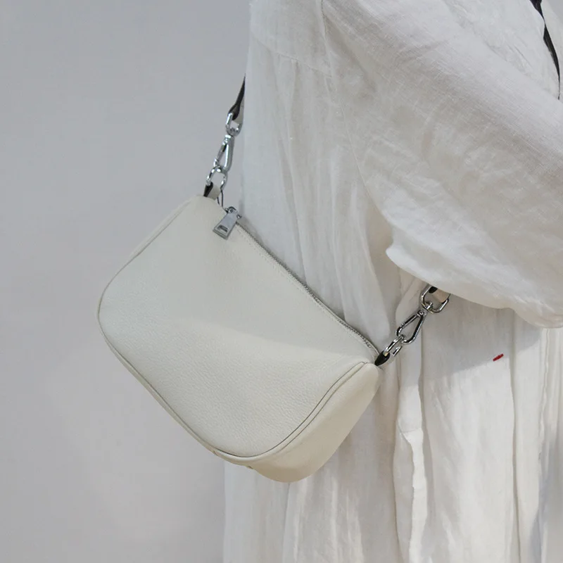 Роскошная женская сумка багет из натуральной кожи 2020 на плечо с цепочкой модная