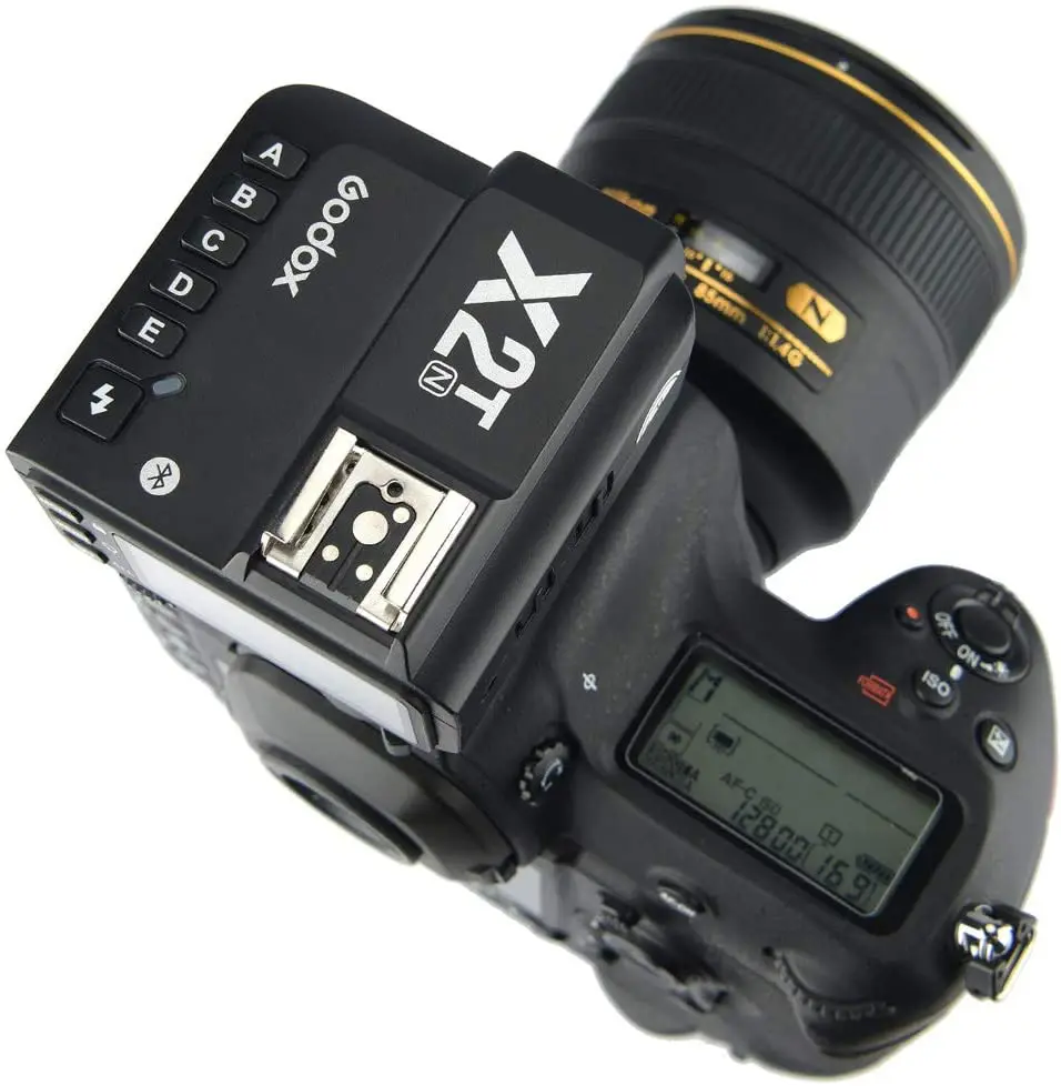Godox X2T-N 2.4G Wireless Flash Trigger Transmitter Compatible with Nikon Camera Support i-TTL HSS 1/8000s Group Function
Godox X2T-N 2.4G Wireless Flash Trigger Transmitter Compatible with Nikon Camera Support i-TTL HSS 1/8000s Group Function