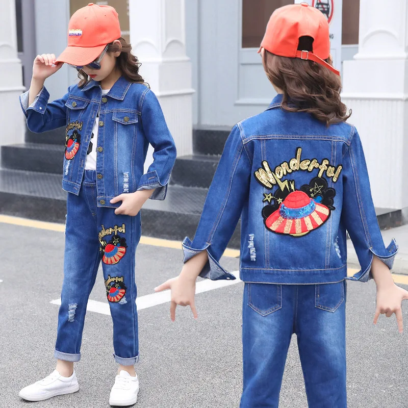 

Girls' denim autumn fashionable suit 2021 new fashion children's spring autumn two piece suit