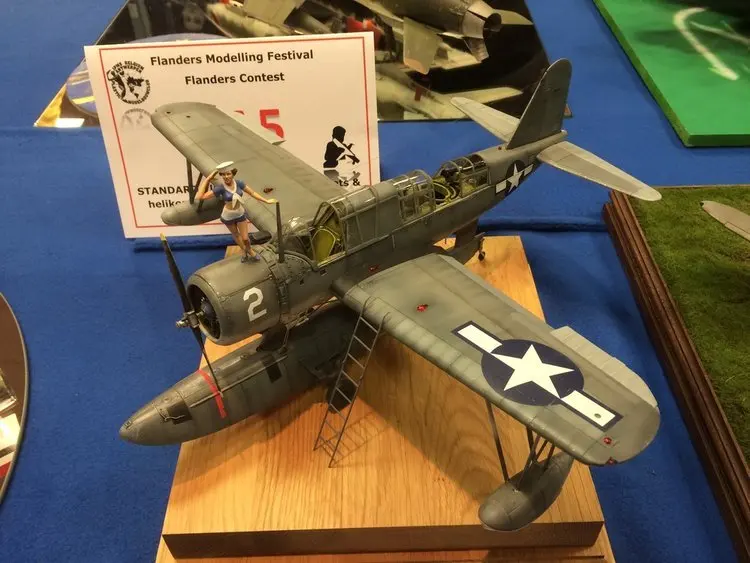 

Kitty Hawk KH32016 1/32 OS2U Kingfisher Sea Water Plane Military Aircraft Airplane Toy Plastic Assembly Building Model Kit