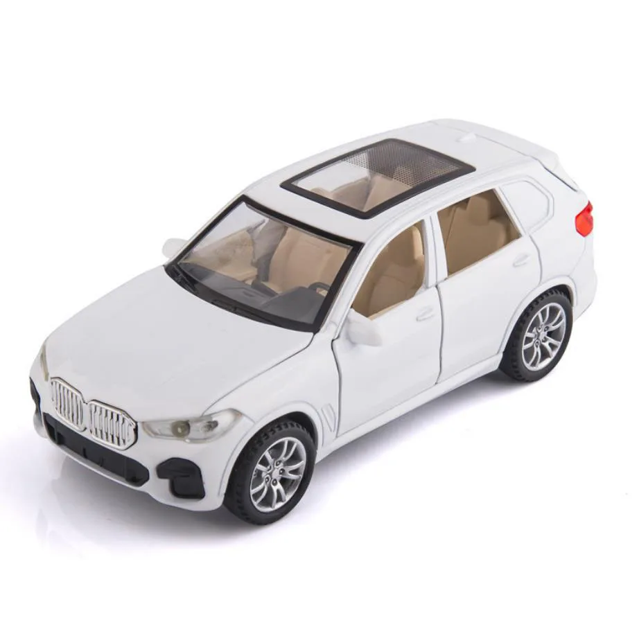 

Hot 1:32 scale wheels Germany brand BM x5 metal model with light and sound diecast car suv pull back vehicle toy collection