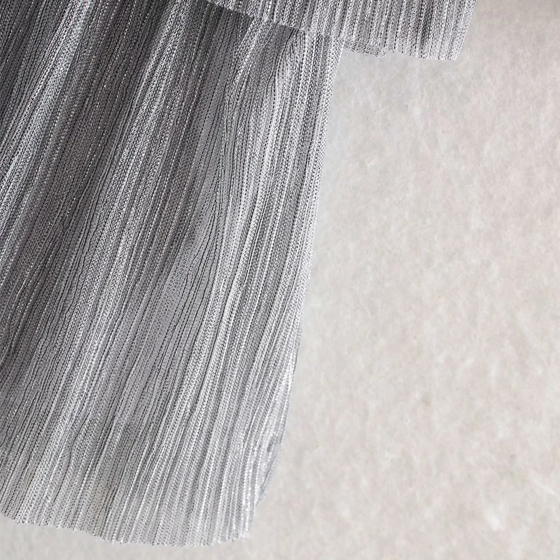 Осеннее и зимнее женское платье повседневное однотонное с высоким воротником