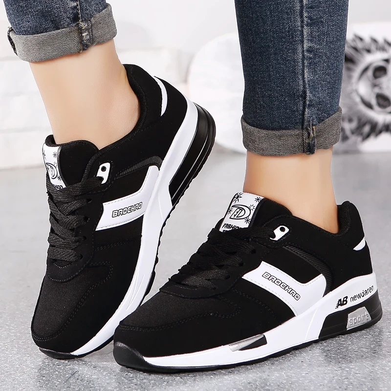 

2020 Top men breathable and comfortable casual shoes fashionable men Cow suede shoes wear wear-resistant men height sneakers