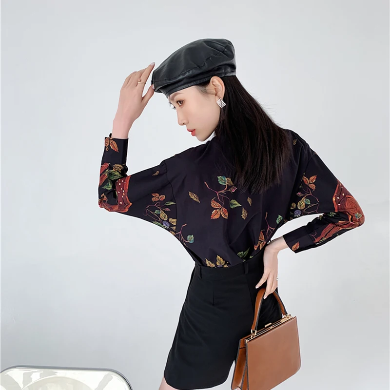 

XIZIHUPAN Hand Painted Print T Shirt For Women Lapel Long Sleeve Black Casual Shirt Female 2021 Spring Clothing Korean Style New