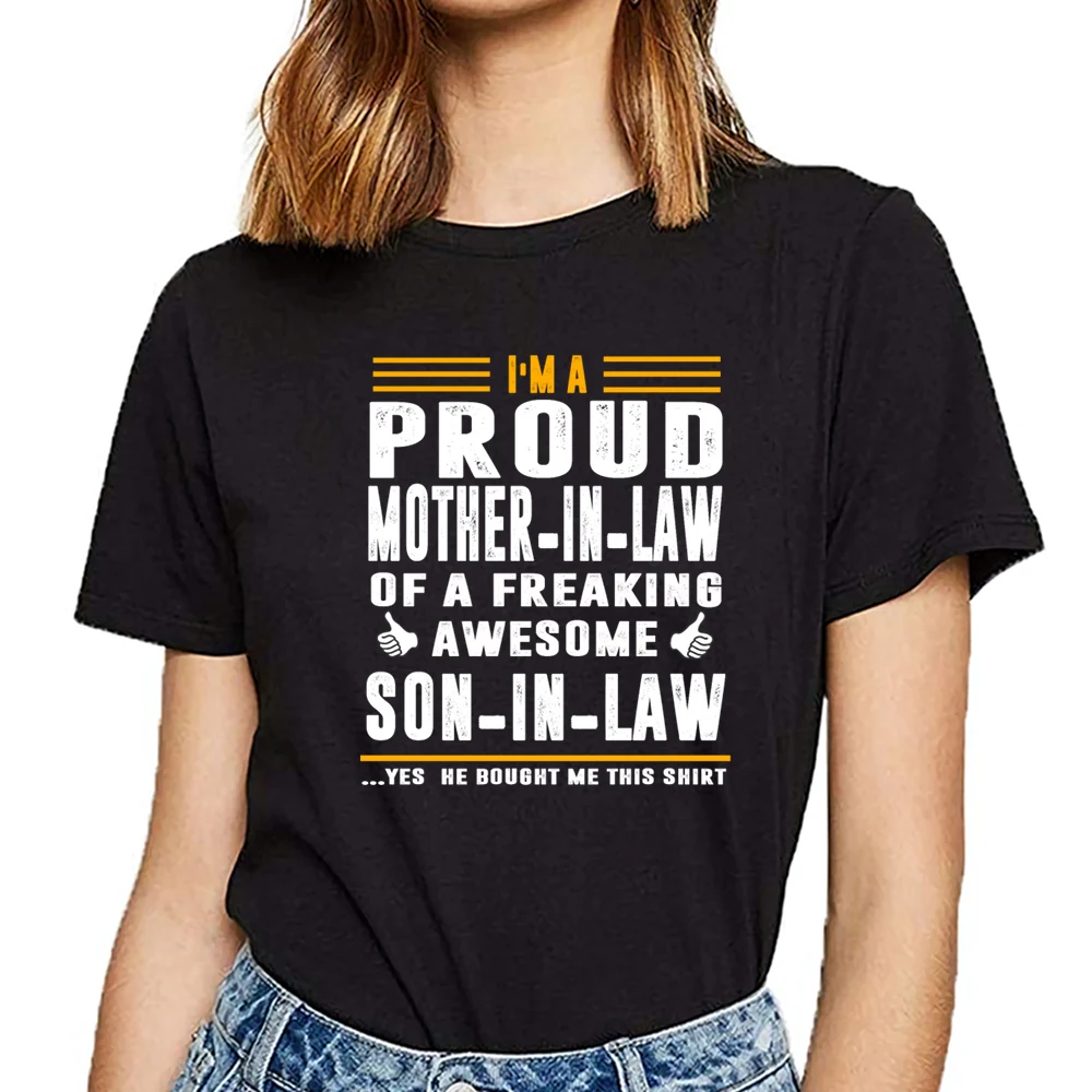 Топы футболки для женщин i m a proud mother in law of cracy awesome Funny Harajuku короткие женские |