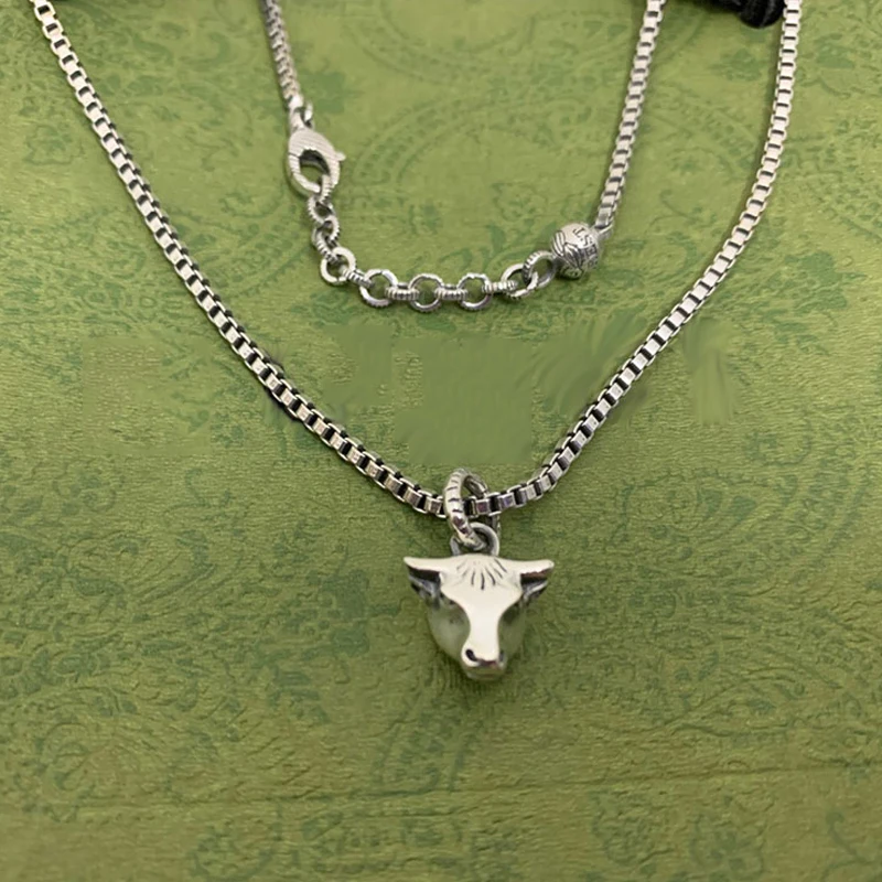 

Ожерелье из серебра 925 пробы с подвеской в виде животного