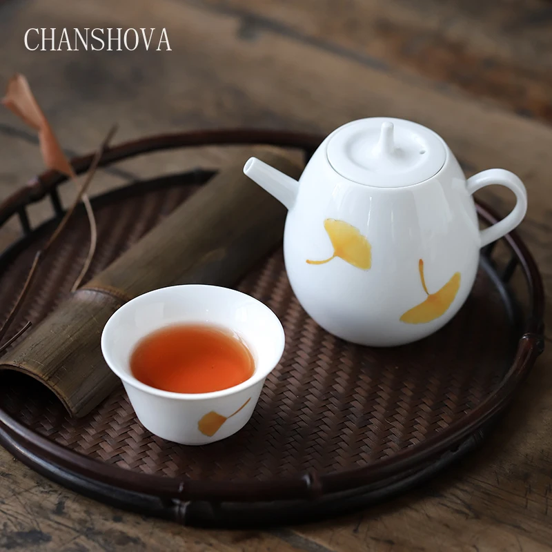 CHANSHOVA 230ml Traditional Chinese High-temperature Fired Creative Handpainted Ceramic Tea Pot Home White Porcelain Teapot H266 | Дом и сад