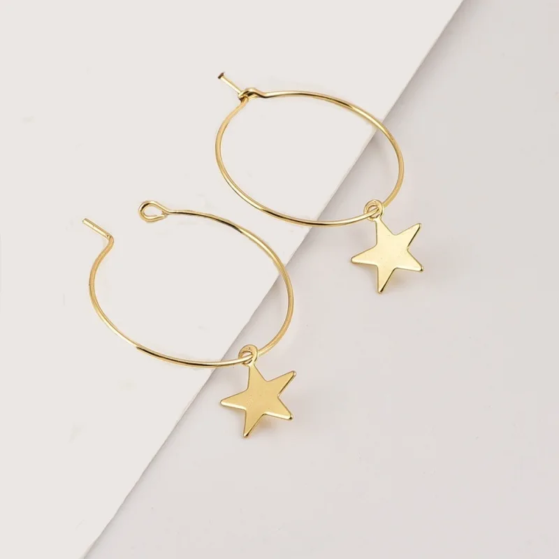 Простые Стильные женские серьги-кольца в виде большой звезды серебряного цвета
