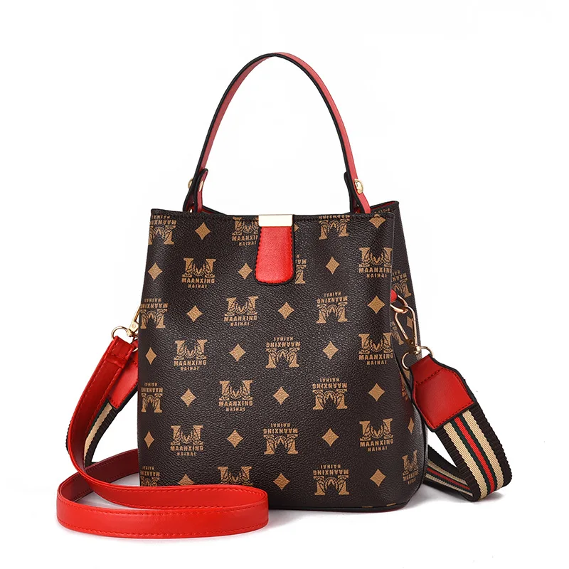 

2021 New Fashion Women Bucket Bag Vintage Tassel Messenger Bag High Quality Retro Shoulder Bag Simple Crossbody Bag Tote