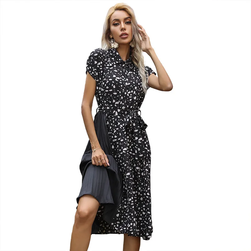 

2021 Summer New Short-sleeved Printed Lapel Stitching Pleated Lace Dress Women