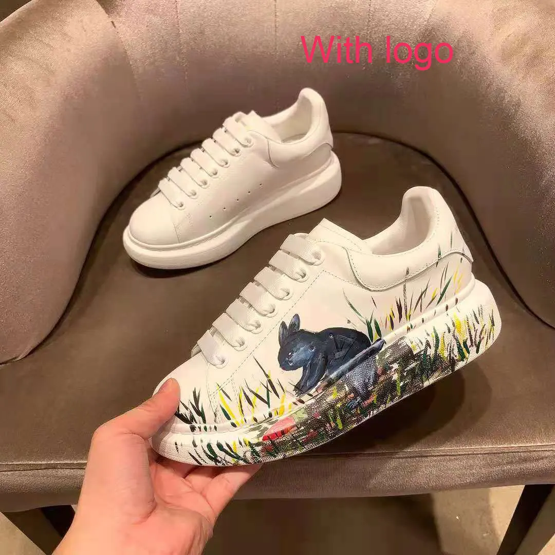 

2021 Fashion Men And Women Genuine Leather Casual Chunky Soled Shoes Couple Korean 3D Vivid Animal Design Air Board White Shoes