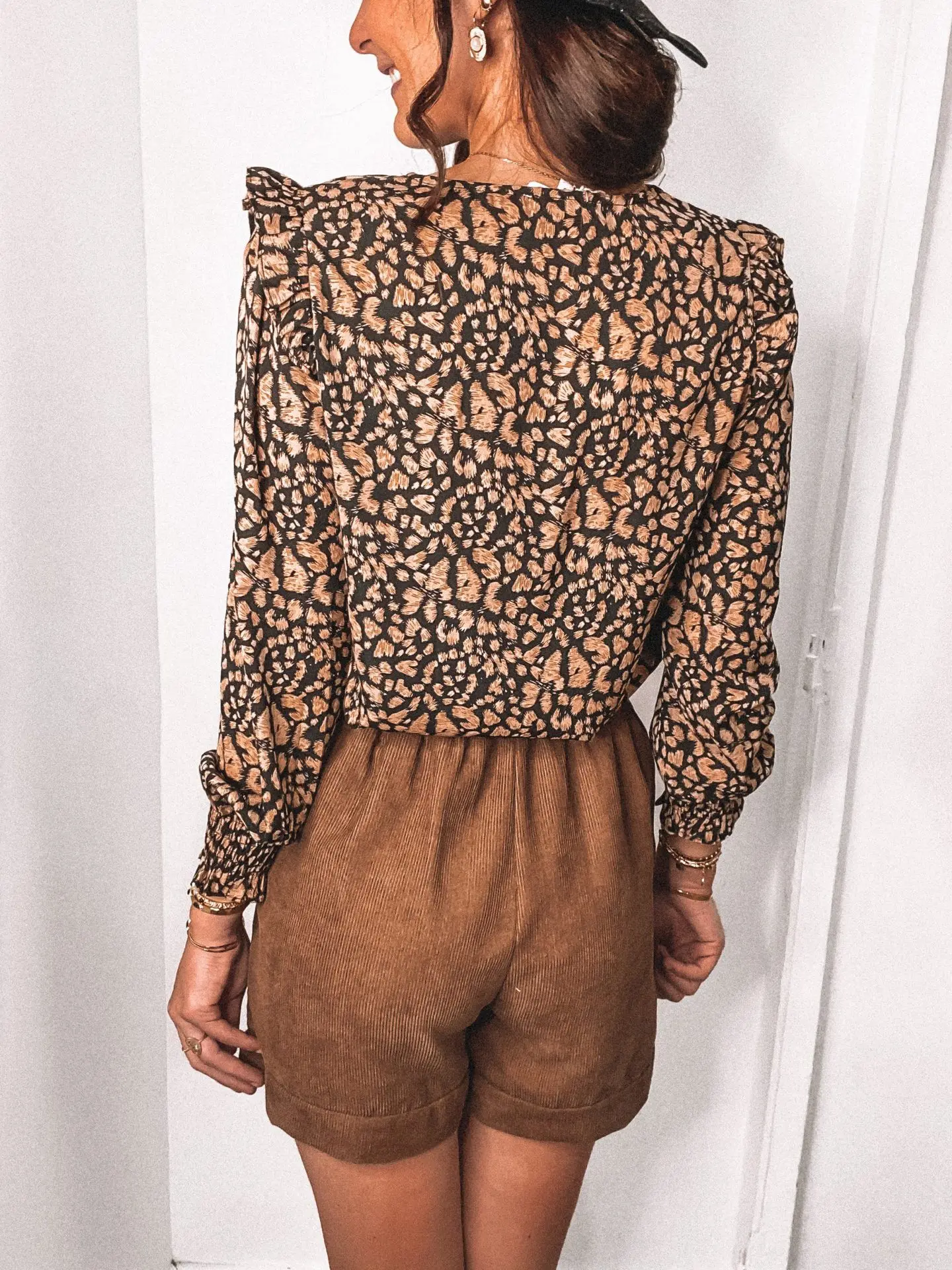 

Fashion Women Top V Neck Ruffle Long Sleeve Top Street Leopard Print Blouse Ladies Tops Office Shirt Blusas Mujer De Moda Verano