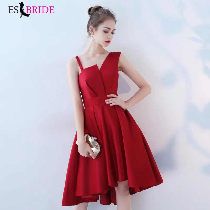 Женское вечернее платье Robe De Soiree Красное длинное А силуэта с треугольным вырезом