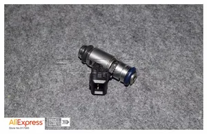 1 шт. инжектор1 шт. рычаг сцепленияЛевая рукоятка и переключатель правой ручки для CF650NK A000-166000-00001A000-167000-00001