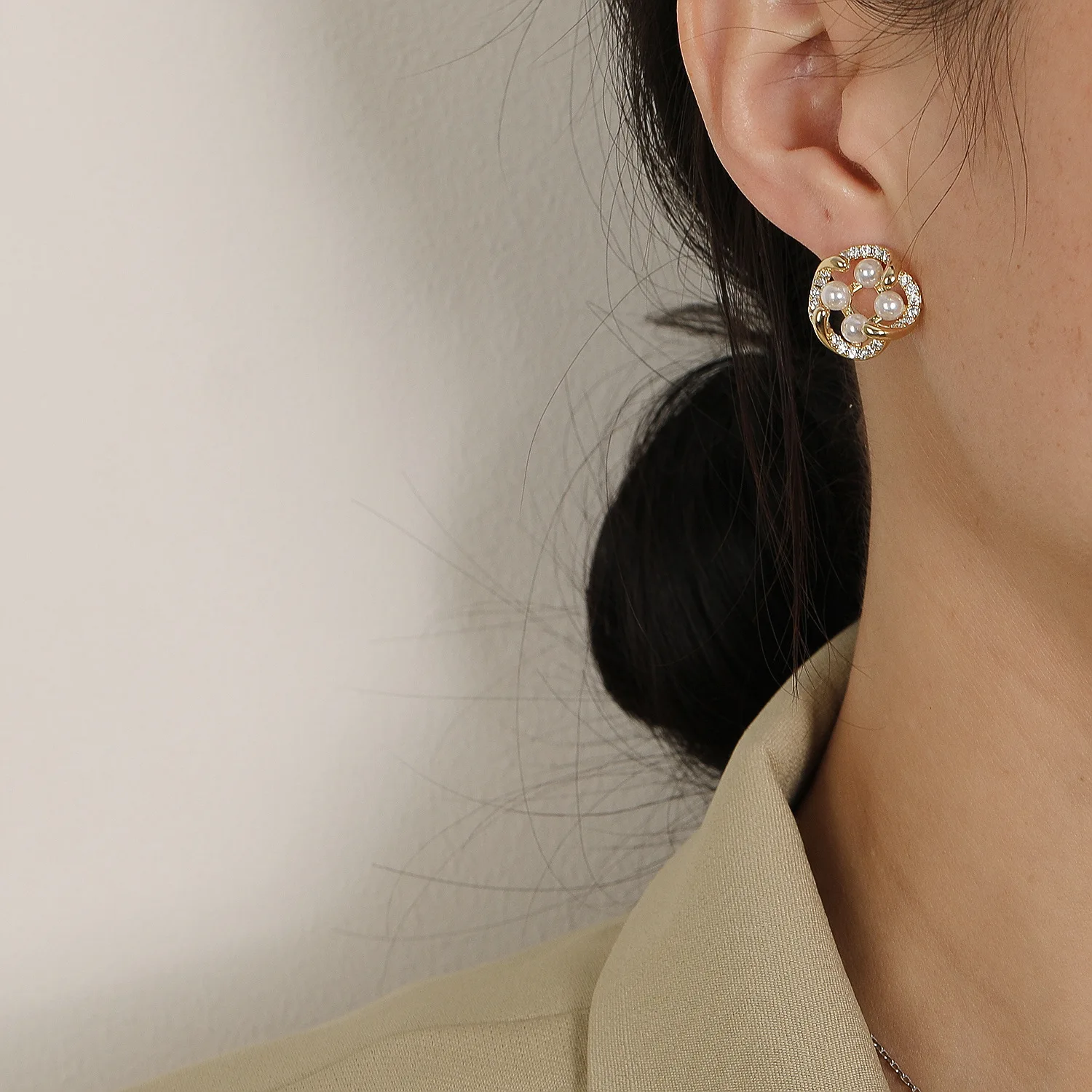 

Geometric Irregular Zircon Bright Pearl Earrings Fashion Jewelry Accessories For Women 2021 HYACINTH