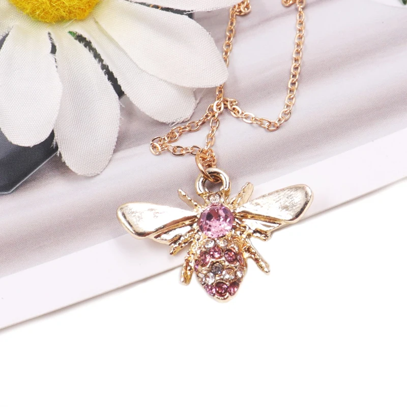

1PCS/LOT Bohemian Fashion Bees Pendant Necklace for Women Jewelry Earth Choker Bijoux Collares Mujer Collier Femme