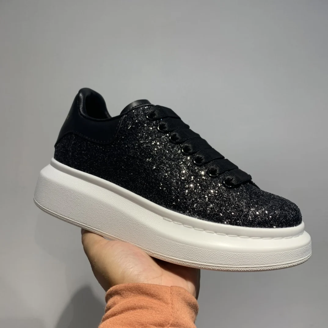 

High Quality Luxury Design Alexander Sneakers Men and Women White Shoes Woman Casual Couple Shoes Femmes Chaussures Zapatos 44