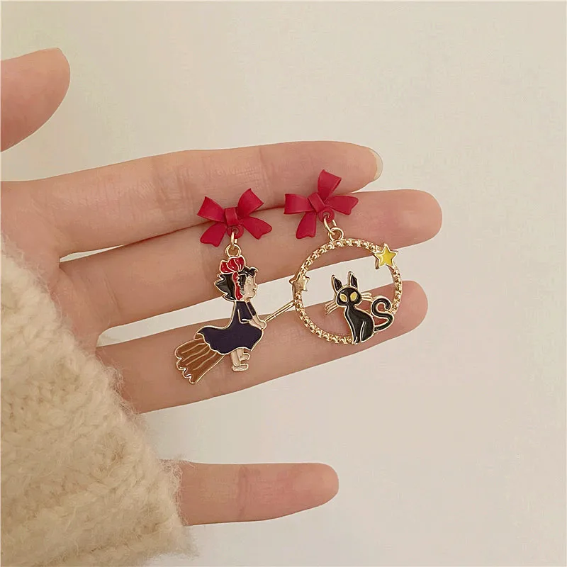 

Серьги-клипсы с японской ведьмой, черной кошкой, без пирсинга, забавные мультяшные серьги-клипсы с бантом и котом, без проколотых ушей для же...