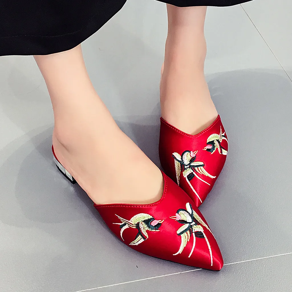 Сандалии SAGACE женские с мягкой подошвой тканевые туфли вышивкой заостренным