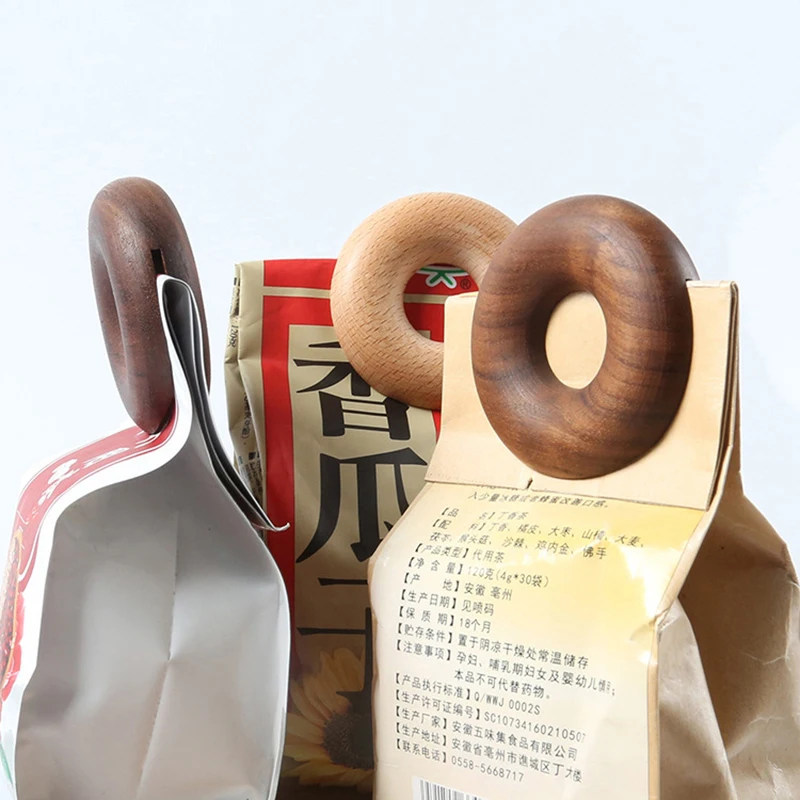 

1Pc Creative Food Moisture-proof Sealing Clip Tea Walnut Wood Donut Sealing Clip Beech Snack Bag Sealing Strip Clip Craft Decor