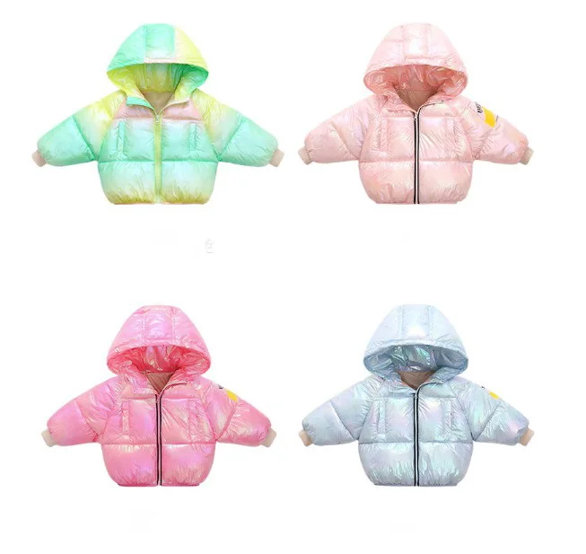 Блестящая яркая хлопковая зимняя модная спортивная куртка ярких цветов для