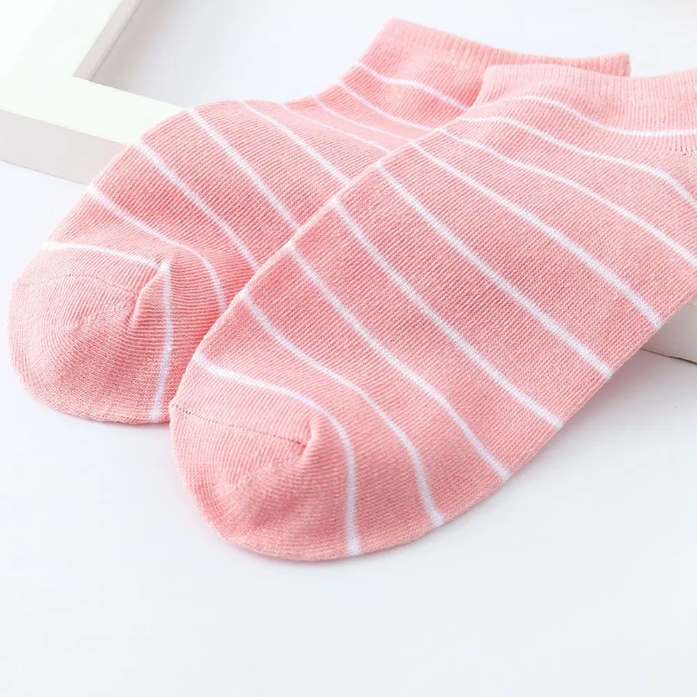 

2020 New Style Women Cute College Wind Socks Girls Striped Casual Cotton Boat Socks Candy Color Fashion Lady Short Ankle Socks