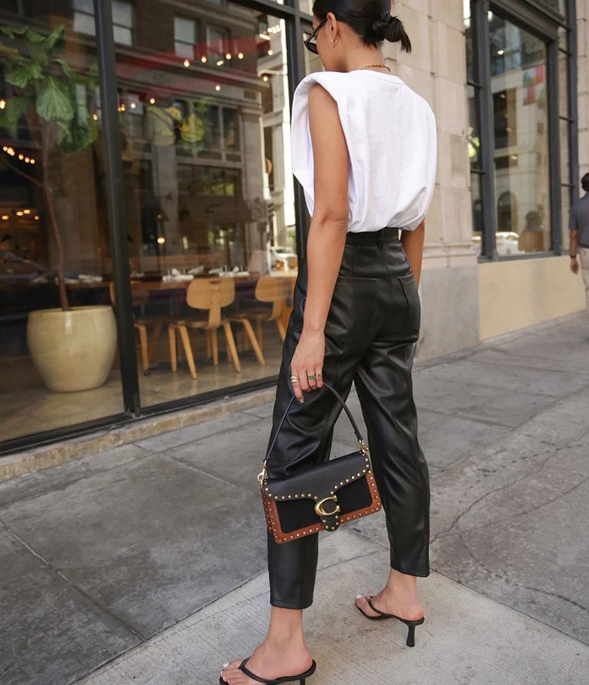 

Summer Sleeveless Top Female O Neck White Women Blouse Shirt Ladies Loose solid Chic Casual Blouses Black 2020 Cotton Brown