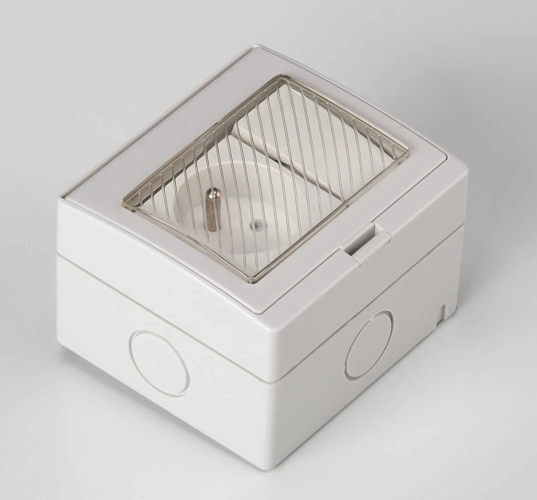 

IP55 Waterproof Dust-proof Outdoor External Power Single Switch Socket Outlet With Cover 110~250V French Standard 16A