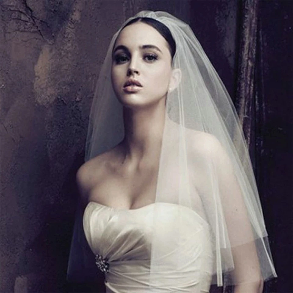 

Fancy New Style Ivory Short Woman Bride Veils Two Layer 75 CM Veiling with Comb White Veil for Bridal Yashmac Tulle Wedding