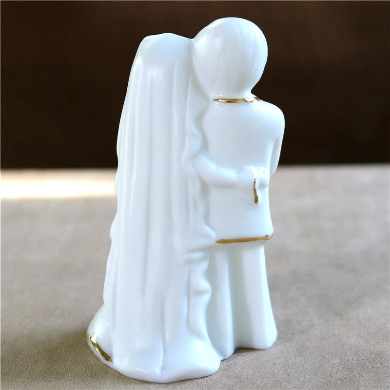 Напоминающая фарфоровая Свадебная пара миниатюрная керамическая статуэтка