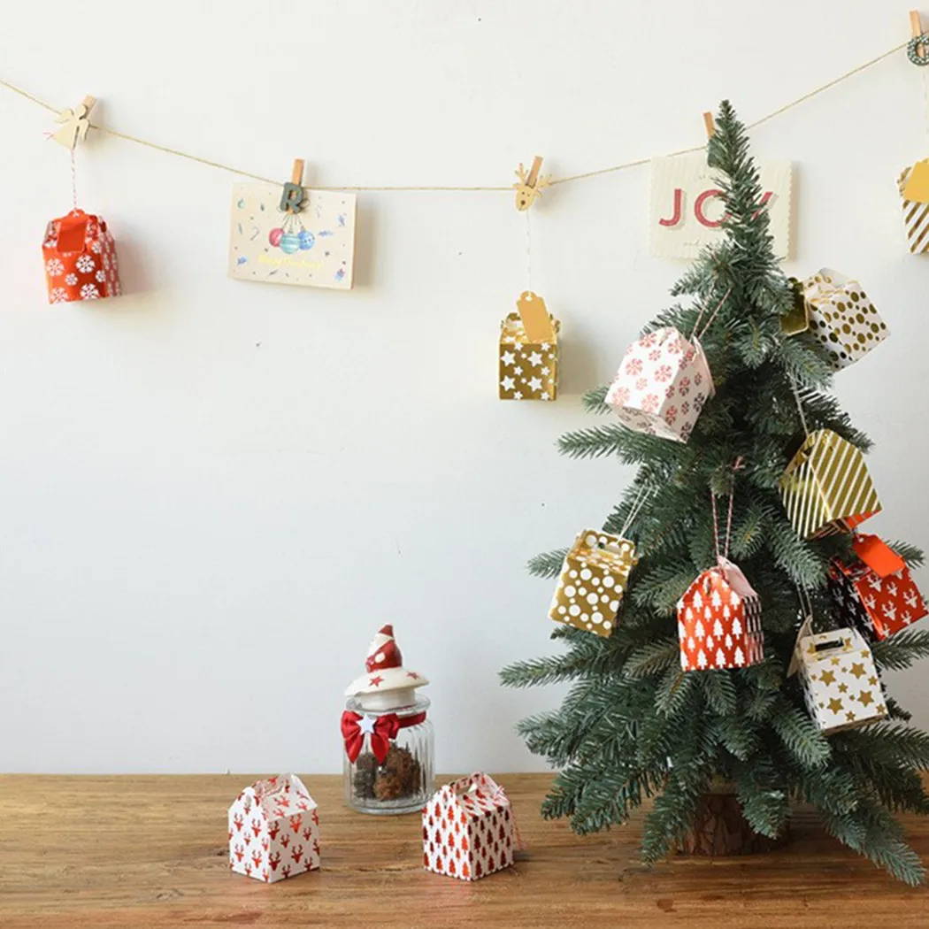 

10pcs Christmas Candy Box Creative Gift Boxes Xmas Wedding Party Favour Gift Box Snowflake Elk Christmas Tree Pattern Packaging