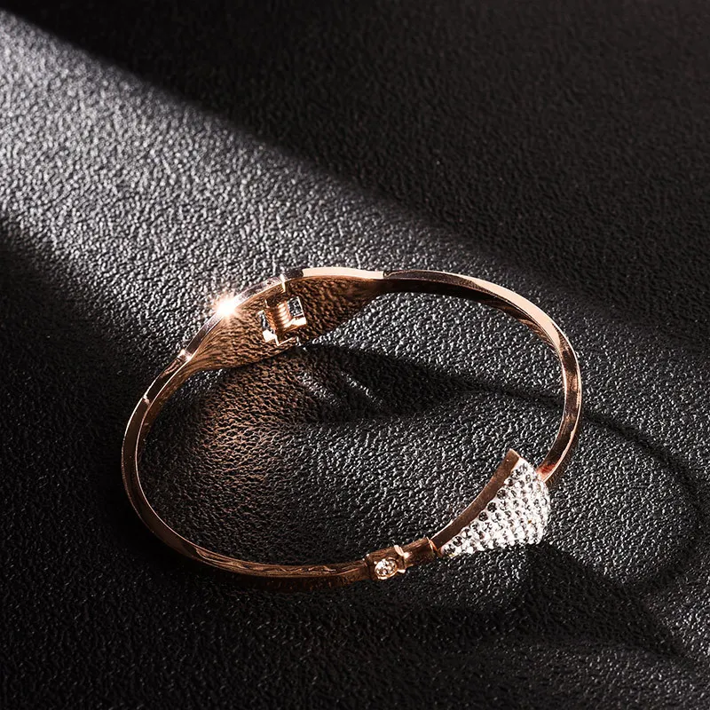

Wholesale new skirt top grade titanium steel fashion jewelry female accessories bangle rose gold bracelet wristlet jewel