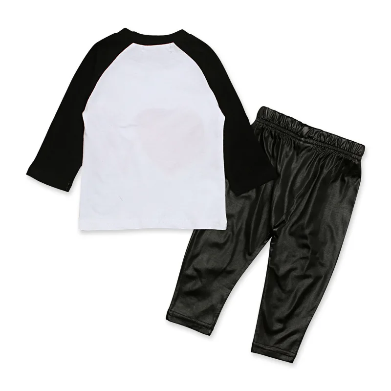 Детский топ с длинными рукавами и рисунком сердца на День святого Валентина +